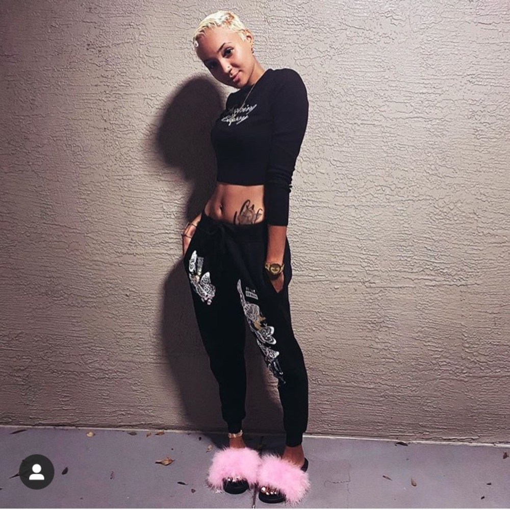Sparkly Light Pink Fur Slide